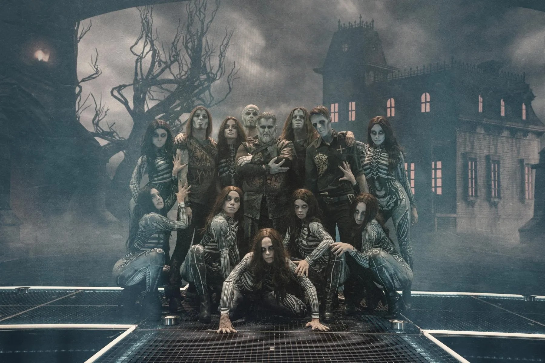 Новую фрагмента. Powerwolf 2022. Powerwolf Monumental Mass. Powerwolf Cinematic Metal event. Powerwolf GLAUBENSKRAFT.