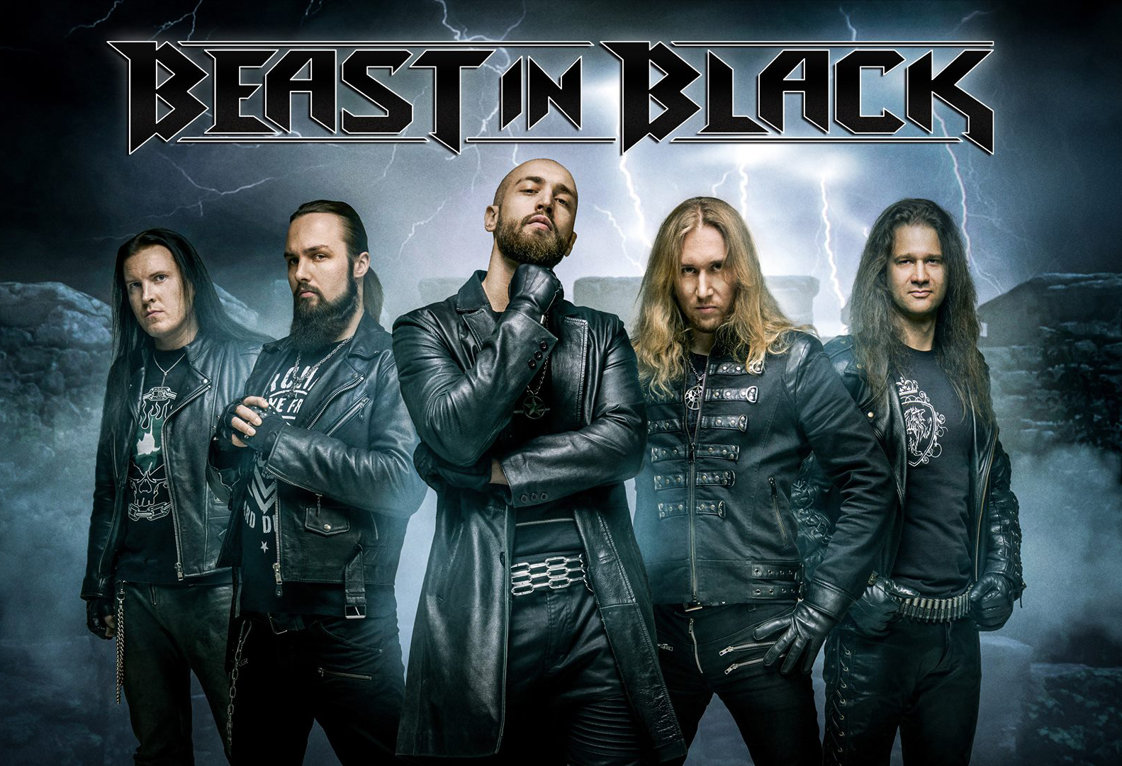 Блэк ин блэк. Группа Beast in Black. Beast in Black солист. Beast in Black 2021. Best in Black группа.