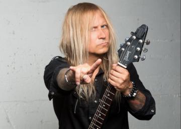 CHRIS CAFFERY - "I KNOW A LOT OF PEOPLE WOULD LIKE TO SEE A NEW SAVATAGE RECORD; WE'VE BEEN WRITING AND TALKING ABOUT IT"