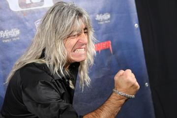 MIKKEY DEE - "I WILL NEVER BE A PART OF TRYING TO PUT MOTÖRHEAD AS A BAND OUT THERE AGAIN"