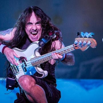 IRON MAIDEN BASSIST STEVE HARRIS ON ACCUSATIONS OF SATANISM - "IT WAS ABSOLUTELY HILARIOUS!"