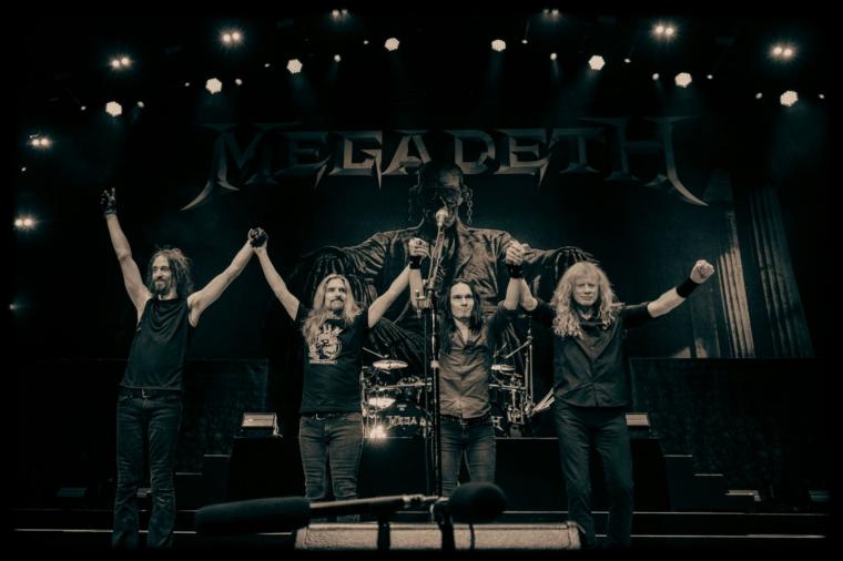 Watch MEGADETH Perform "Sweating Bullets" At Bloodstock 2023; Pro-Shot Video