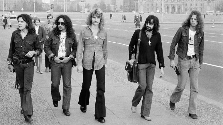 URIAH HEEP OFFER LOOK INSIDE UPCOMING EVERY DAY ROCKS BOX SET