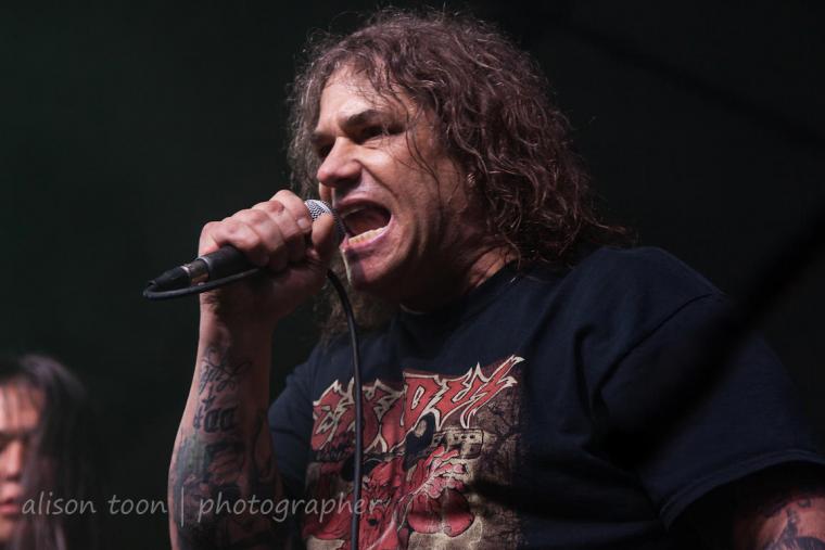 EXODUS FRONTMAN STEVE "ZETRO" SOUZA CONFIRMS NEW ALBUM WILL BE RELEASED IN NOVEMBER 2021 - "YOU GUYS WILL NOT BE DISAPPOINTED"