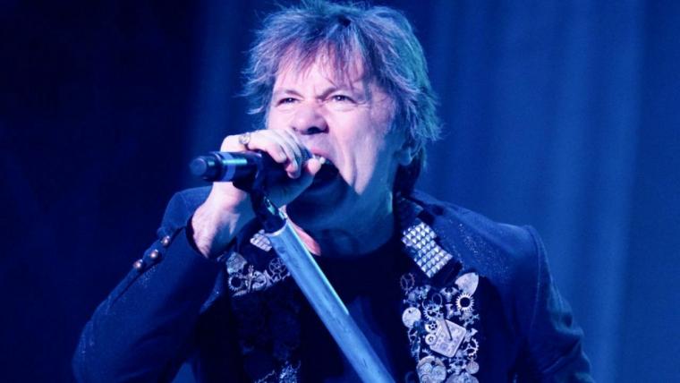 BRUCE DICKINSON WANTS IRON MAIDEN TO FIND NEW VOCALIST IF HE CAN NO LONGER SING